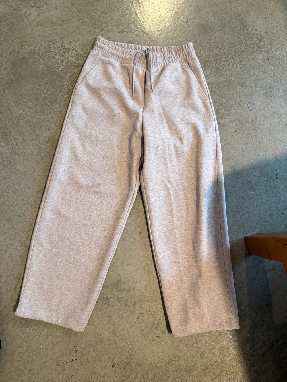 Uniqlo oversized sweatpants/Medium/Gray